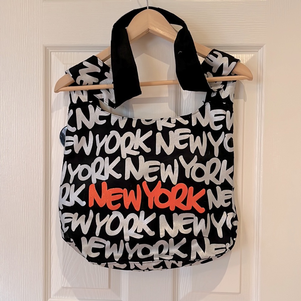 Robin Ruth New York Crossbody - Picture 2 of 5